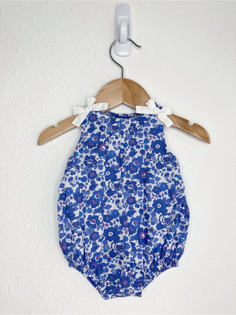 EUC Jacadi Paris bubble romper blue floral Liberty print sleeveless 1 month